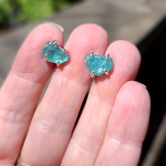Apatite raw nugget studd sterling earrings - Picture 8 of 8